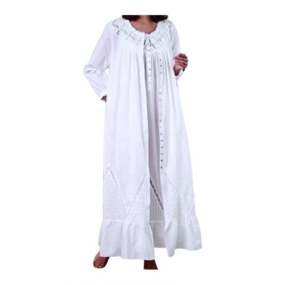 Eileen West Other - VTG. Eileen West Moonlight Sonata Pale Lavender Long Nightgown & Robe. PS.